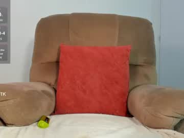angelselfsuck_
