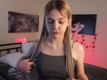 ashley_harrington_