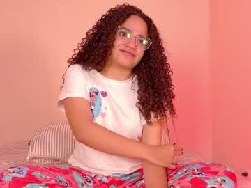 dahliabrowniee