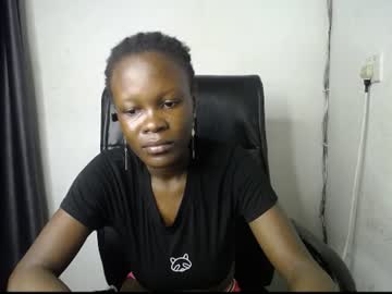 ebony_petitegirl