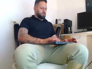 esteban7984068