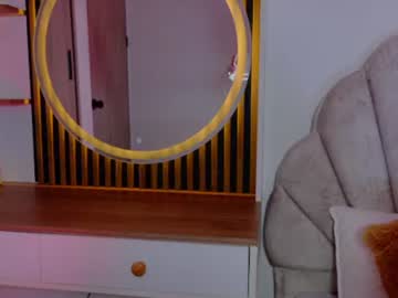mara_swan_x