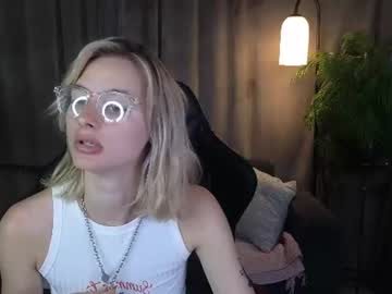 nora_moreau