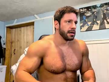 pizza_biceps