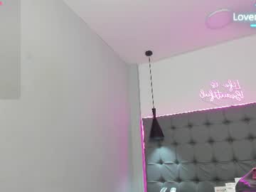 scarletcherry18
