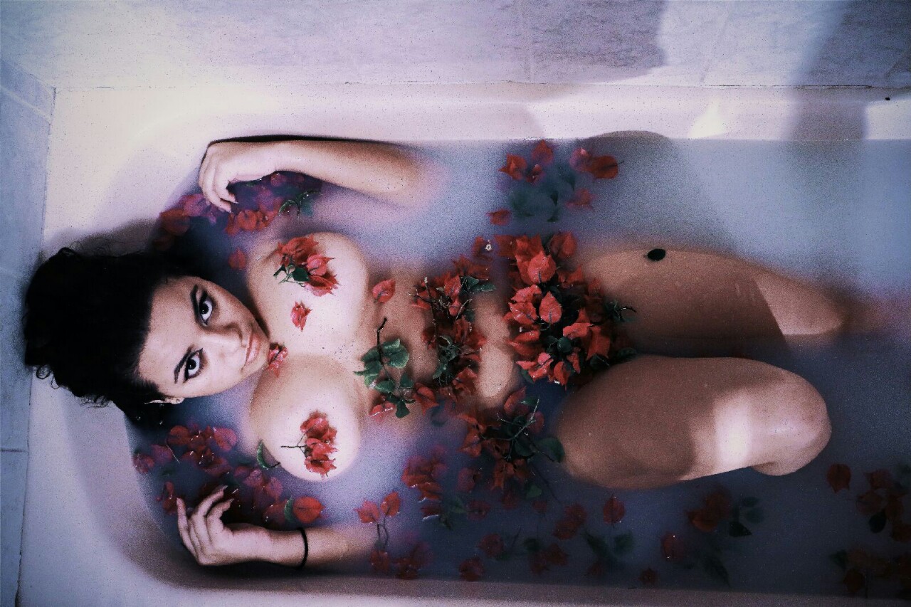 Latina teen — 14