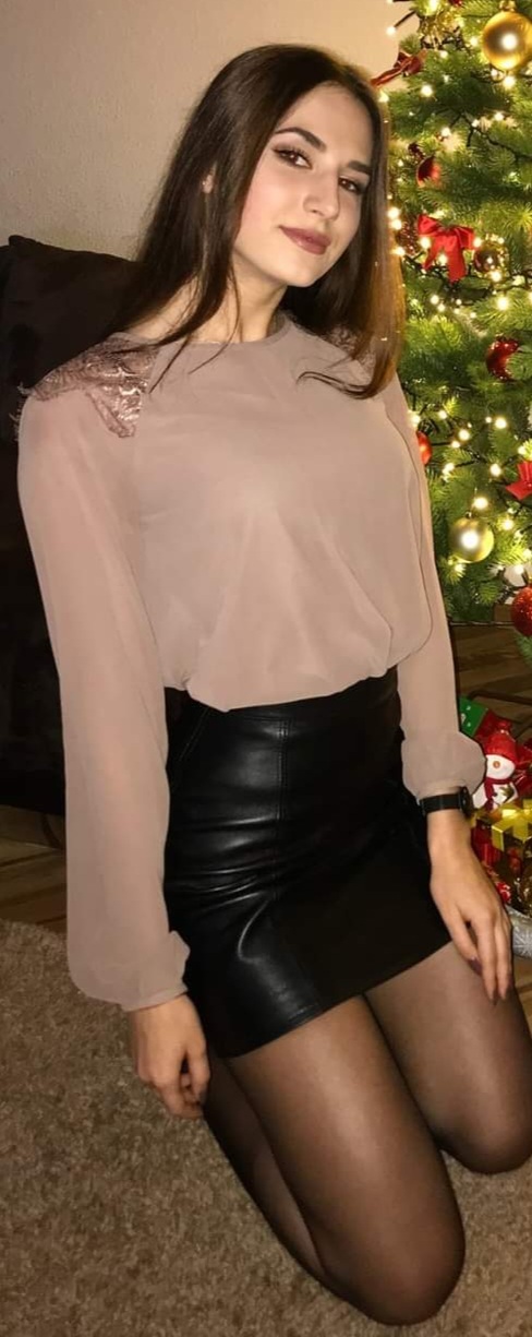 Dana pretty slut for gangbangs — 16