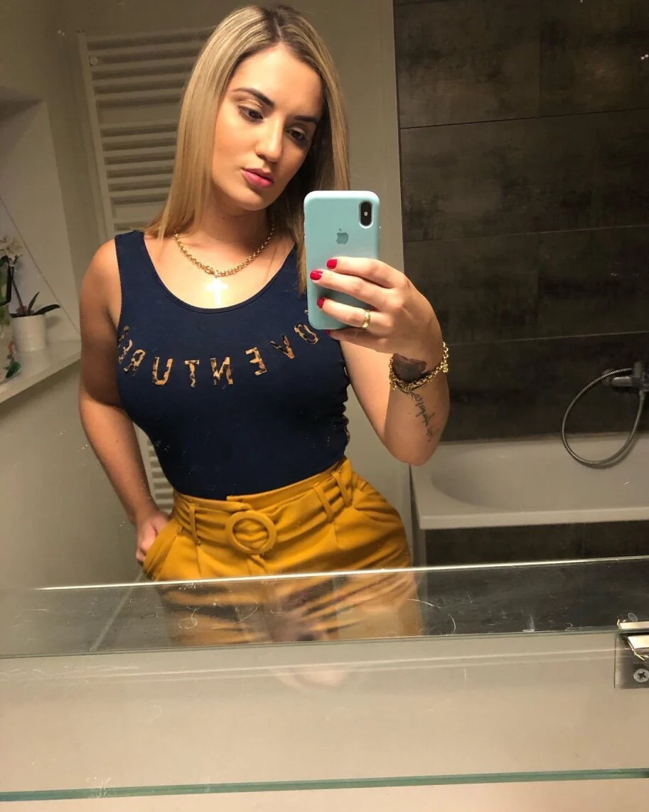 Hookups 2021: Valentina — 5